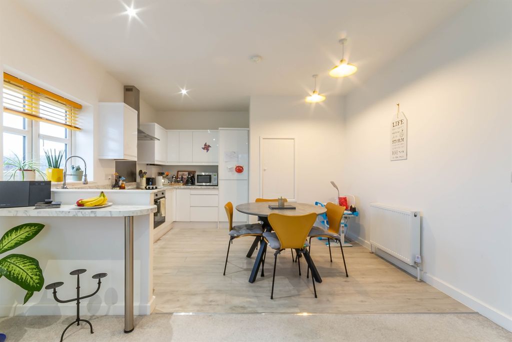 Property photo 3 of 16 Lounge / Kitchen / Dining Room