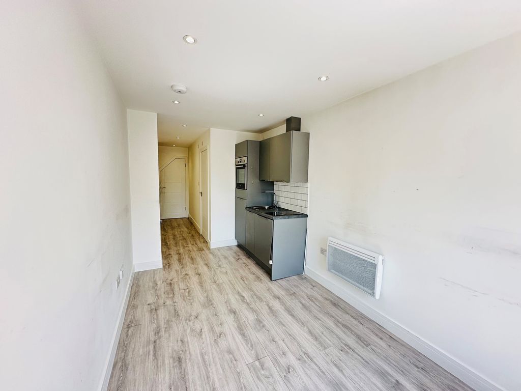 Property photo 3 of 4 Image