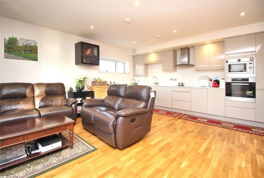 Property photo 2 of 7