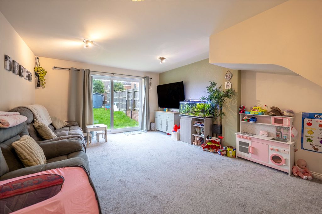 Property photo 2 of 19 Picture No. 01