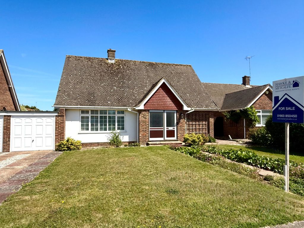 Property photo 1 of 14 37 Jervis Avenue Front 1N