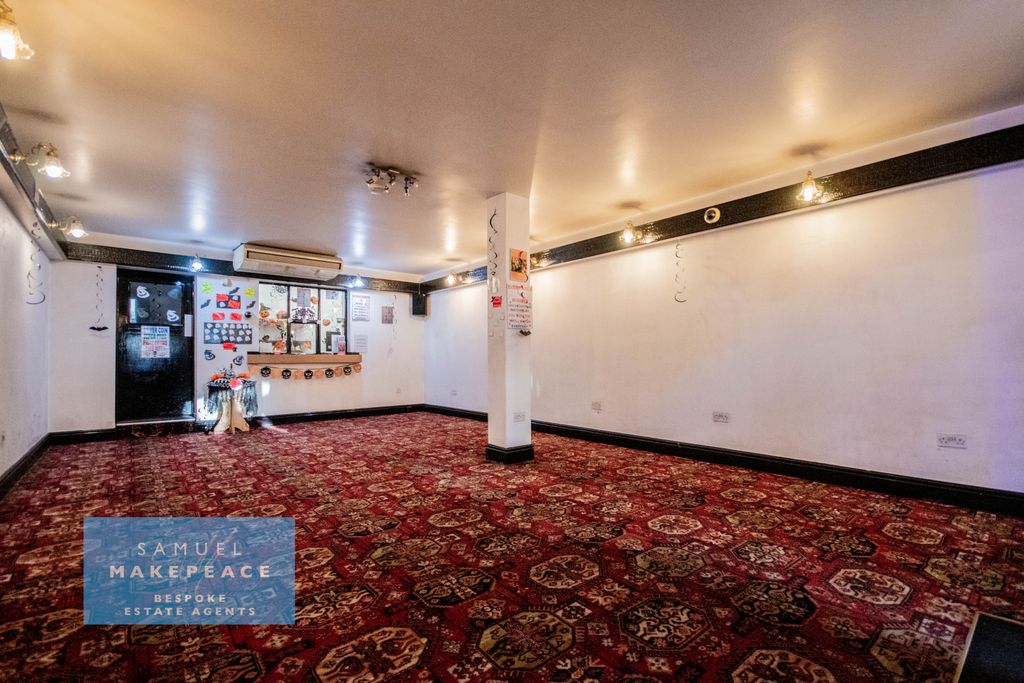 Property photo 3 of 12 Gallery