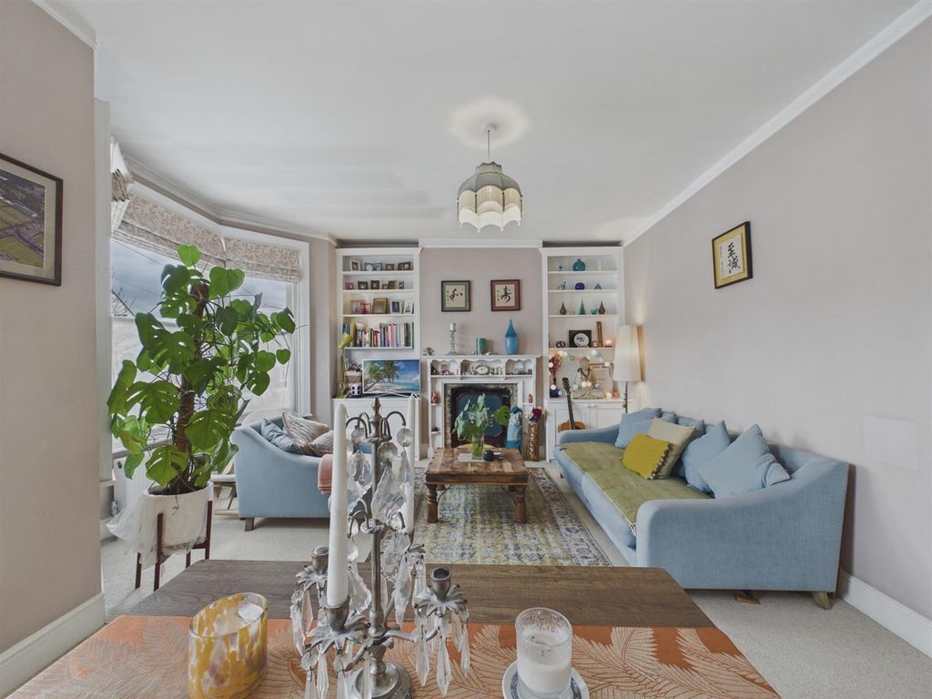 Property photo 1 of 15 Dining Area