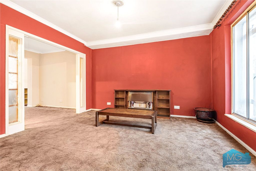 Property photo 3 of 13 Picture No. 24