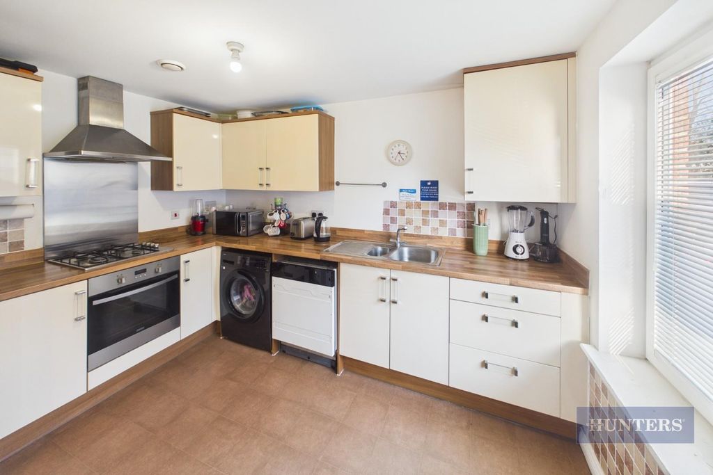 Property photo 3 of 14 Cam05152G0-Pr0383-Still022.Jpg