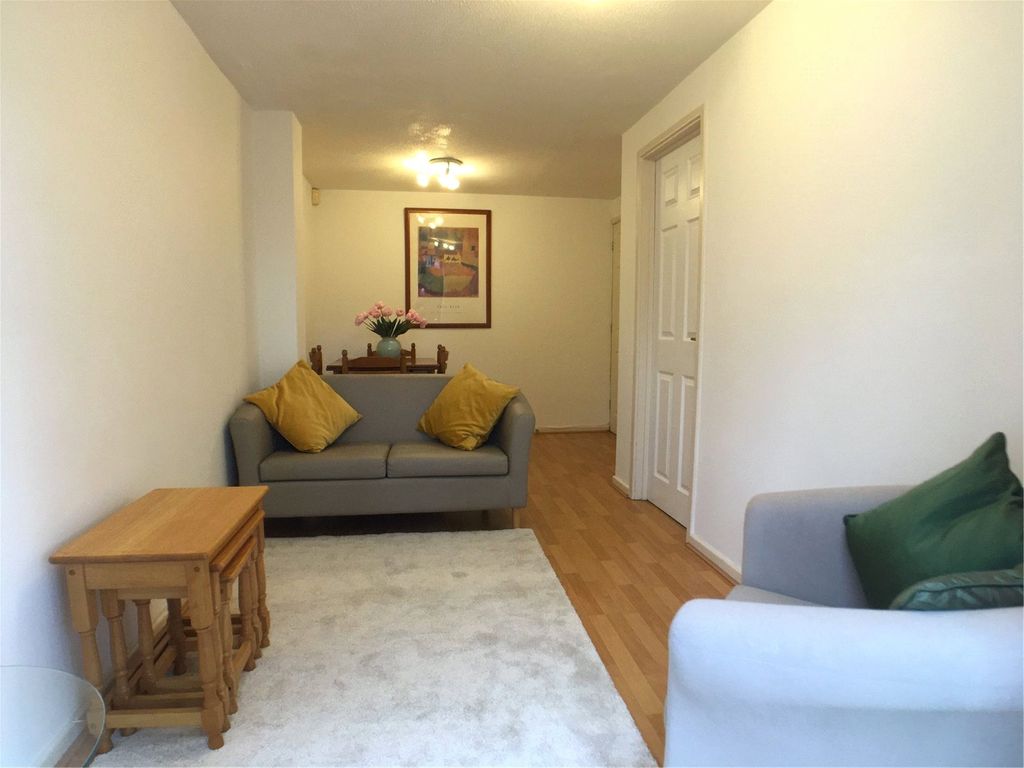 Property photo 2 of 6 Picture No. 22