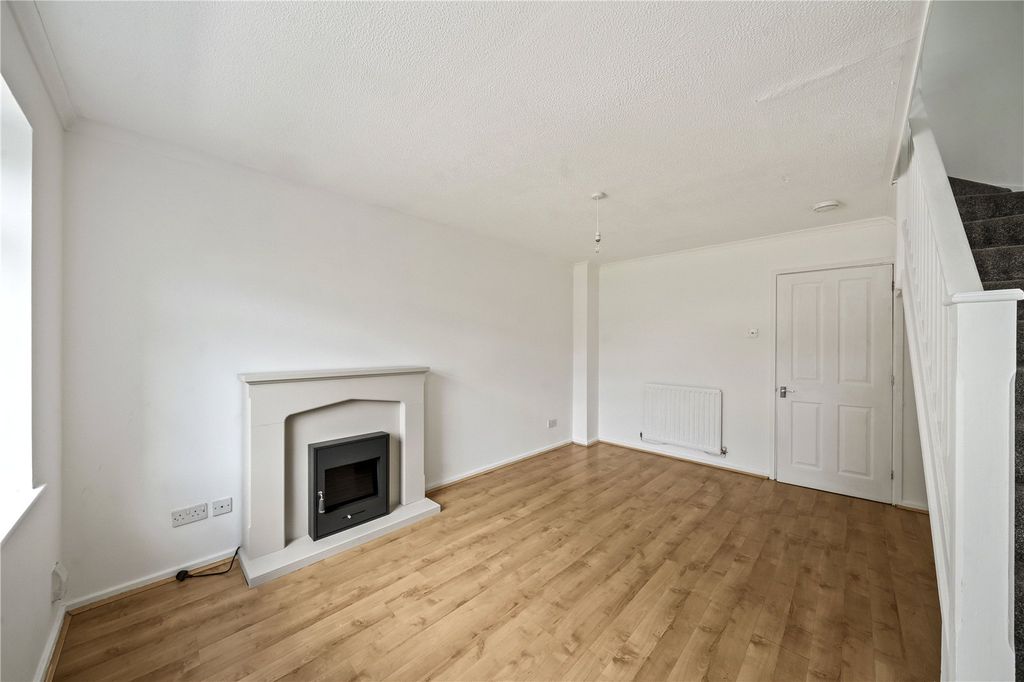 Property photo 2 of 15 Picture No. 25