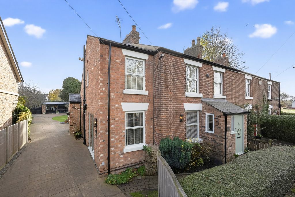 Property photo 1 of 26