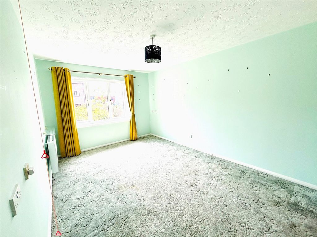 Property photo 2 of 12 Picture No. 02