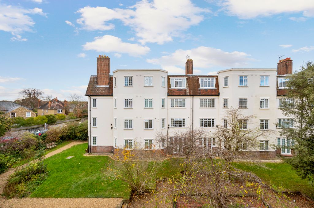 Property photo 1 of 14 Picture No. 01