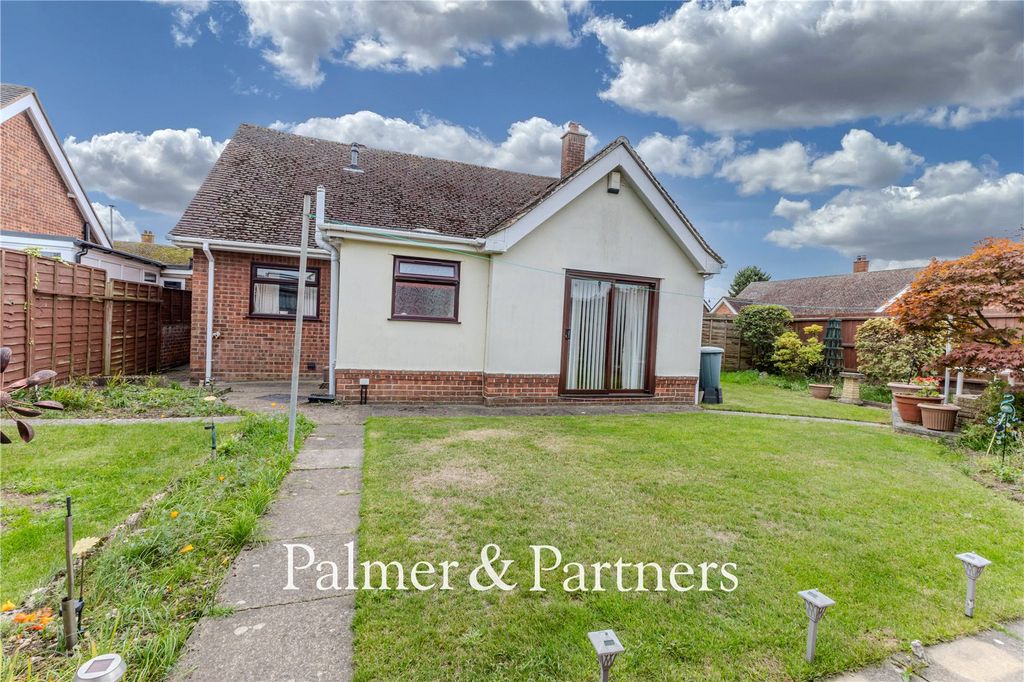 Property photo 2 of 20 Picture No. 11