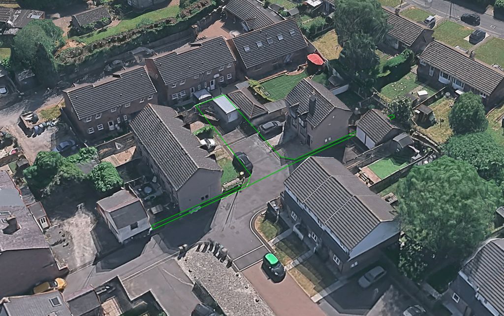Property photo 1 of 8 Greenside Place Outline