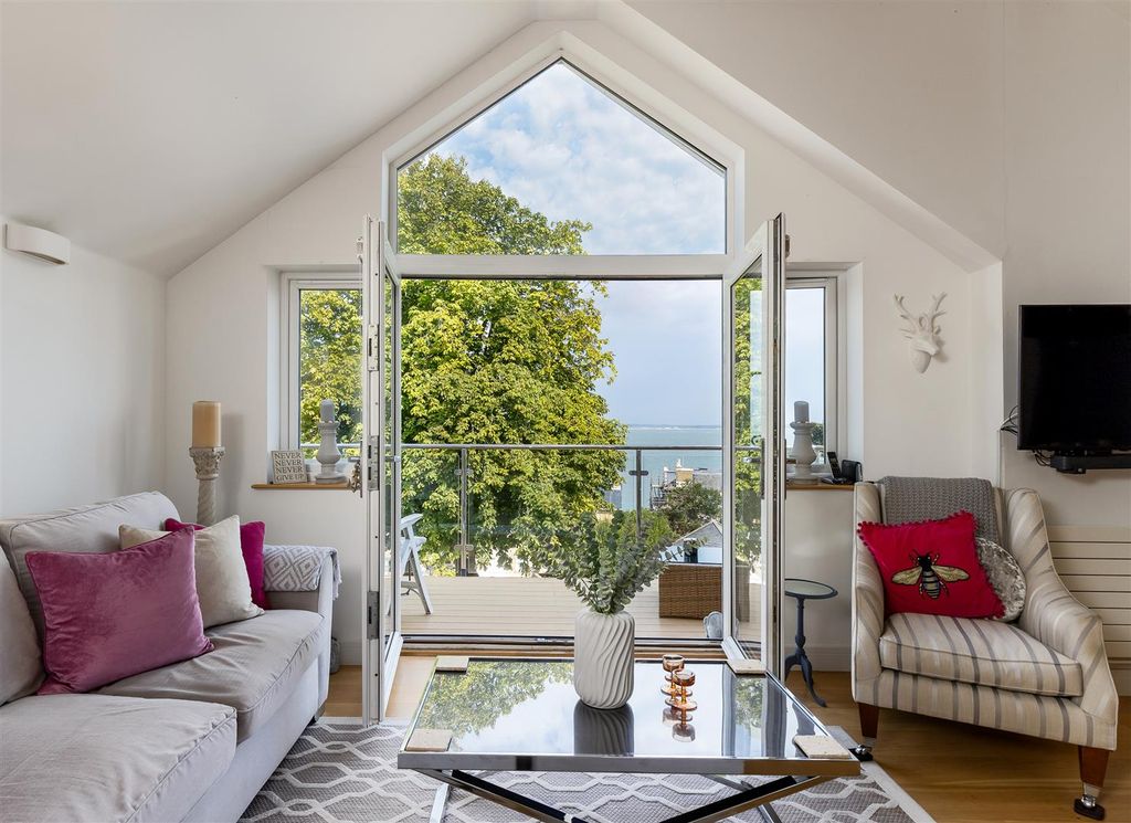 Property photo 1 of 49