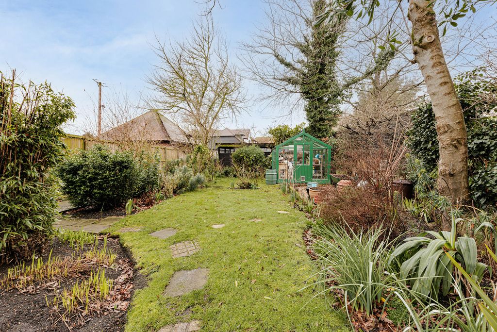 Property photo 1 of 30 Rear Garden