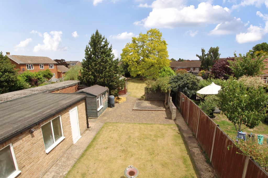Property photo 2 of 22
