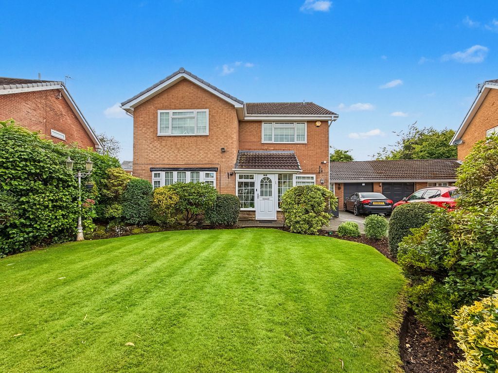 Property photo 1 of 39