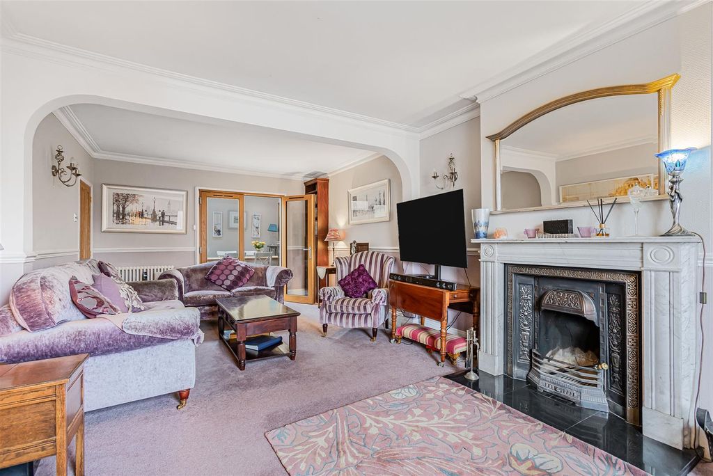 Property photo 3 of 25 3_70122.Jpg