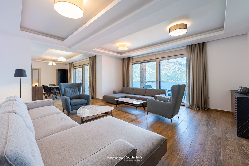 Property photo 1 of 19 Kostanjica Three Bedroom Apartment