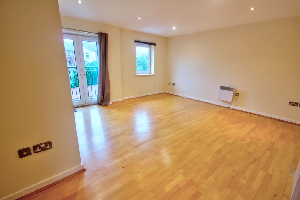 Property photo 3 of 8
