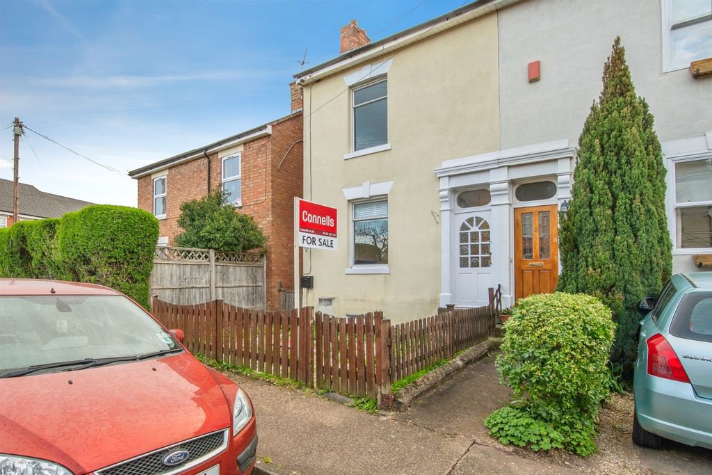 Property photo 1 of 17