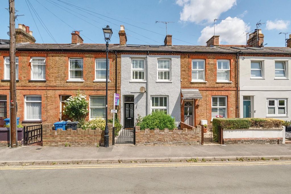 Property photo 3 of 16