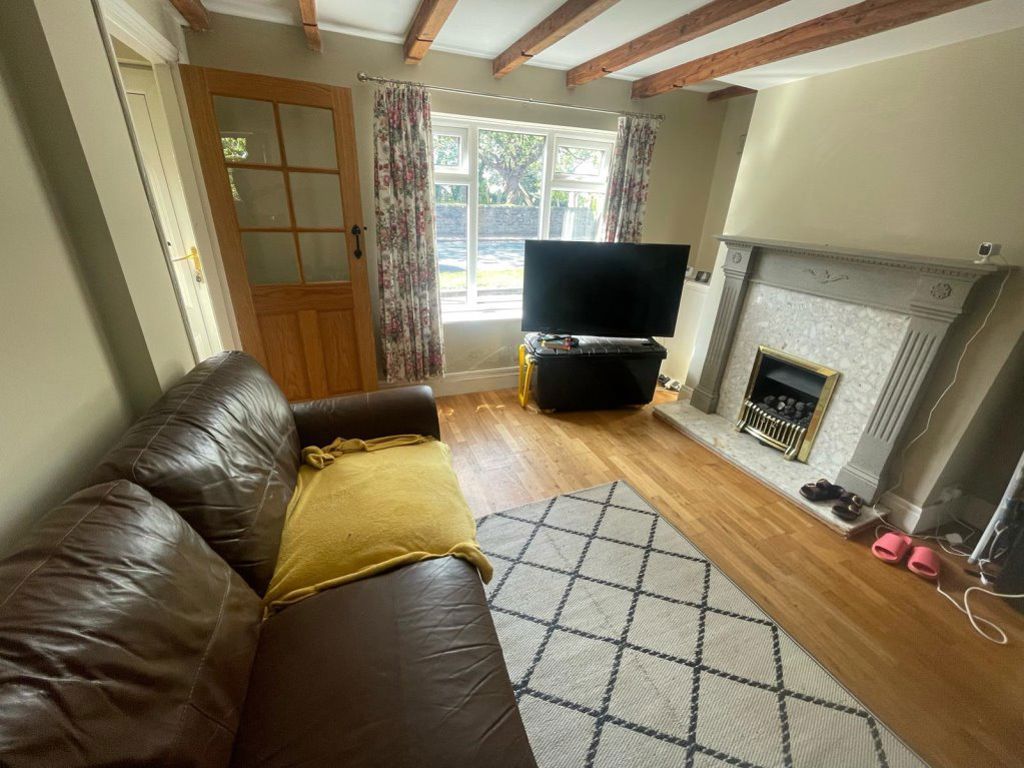 Property photo 3 of 8