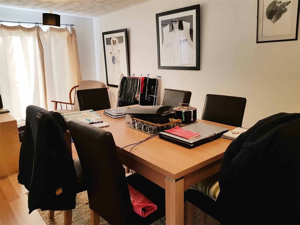 Property photo 3 of 8 Balcony