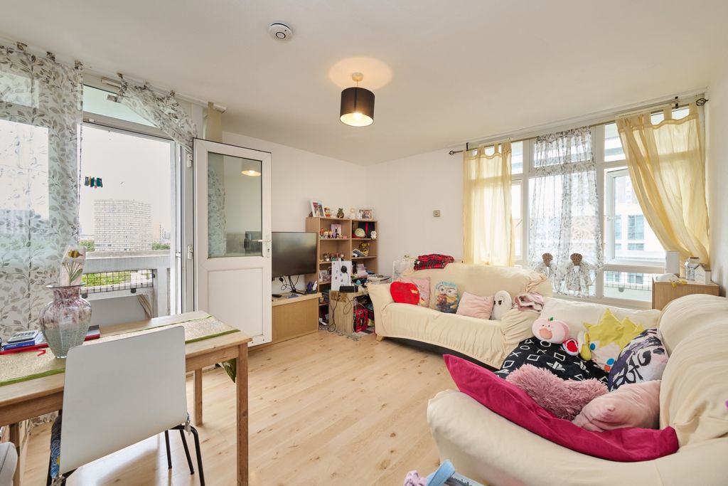 Property photo 2 of 10 Image 1