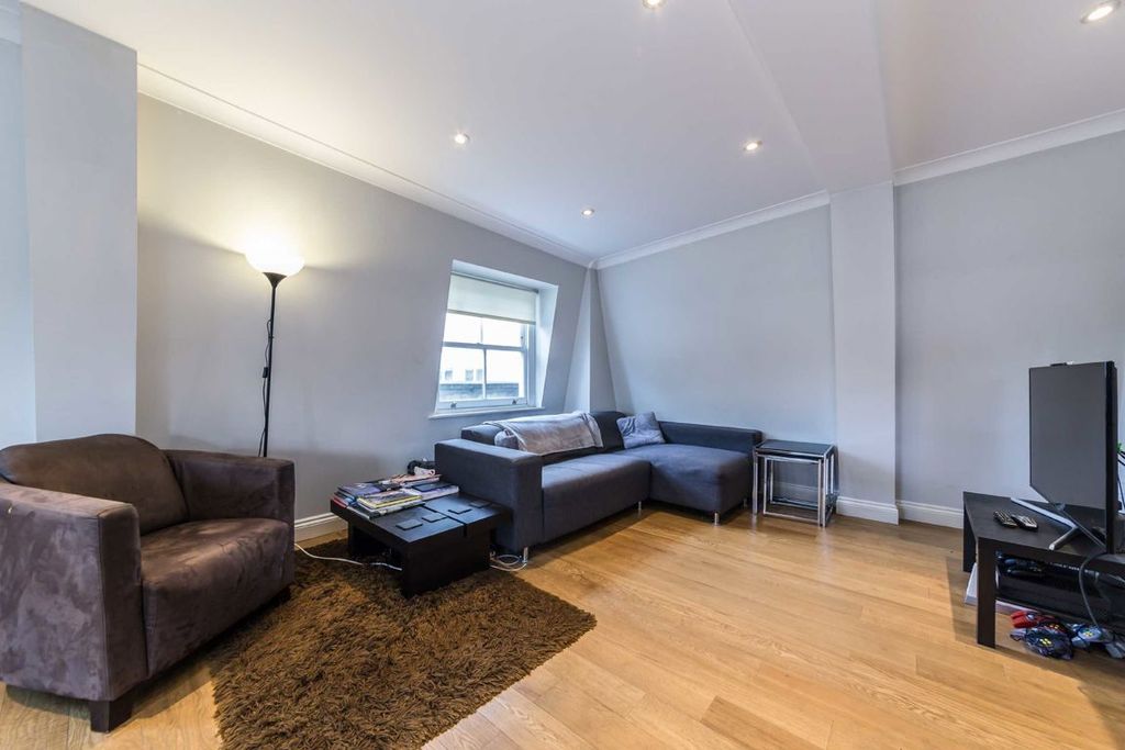 Property photo 3 of 6