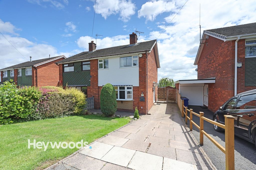 Property photo 1 of 41