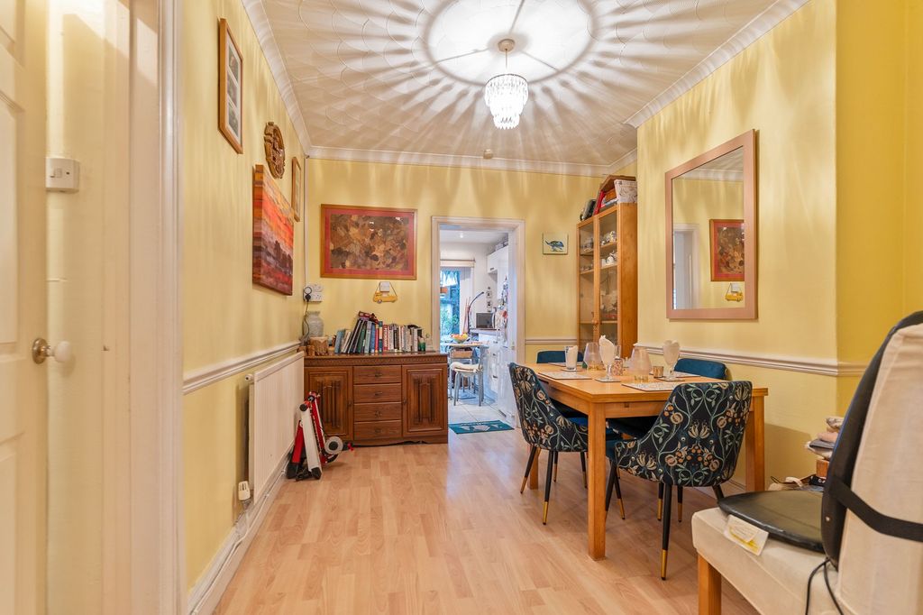 Additional image 8 of 3 bed semi-detached house for saleMill Street, Caerleon NP18