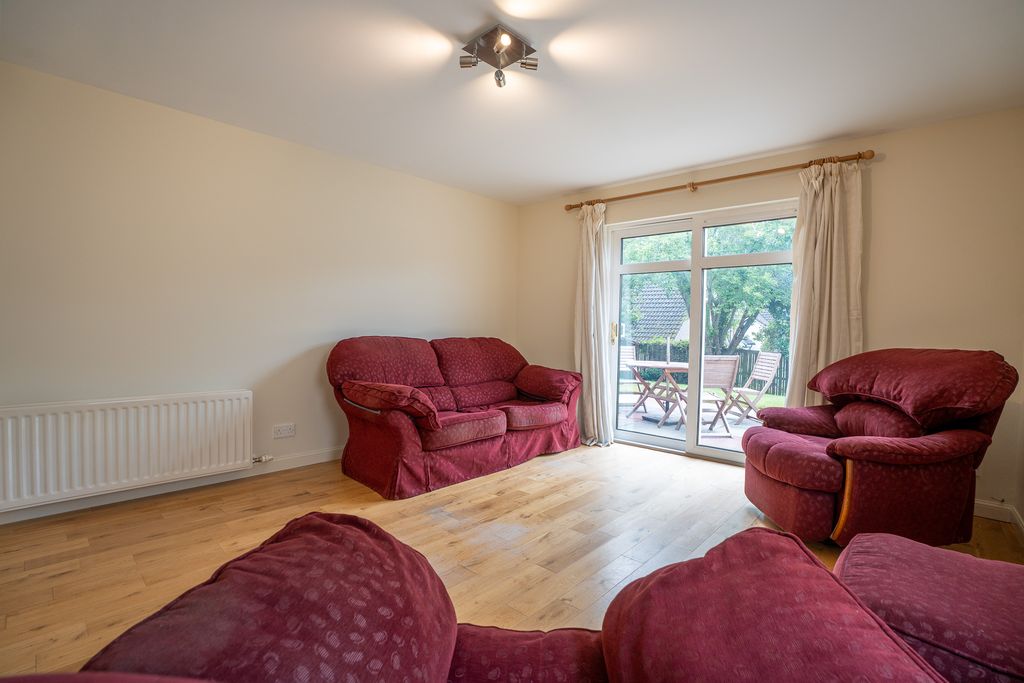 Property photo 3 of 23