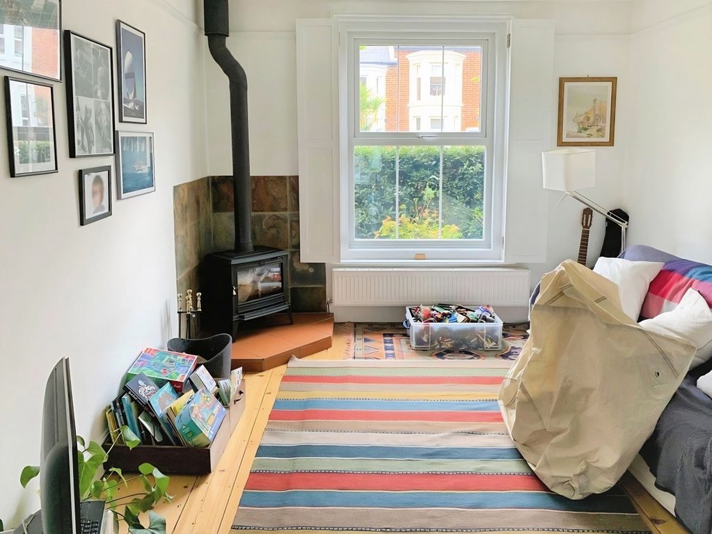Property photo 2 of 7 Pbox-Img.Jpg