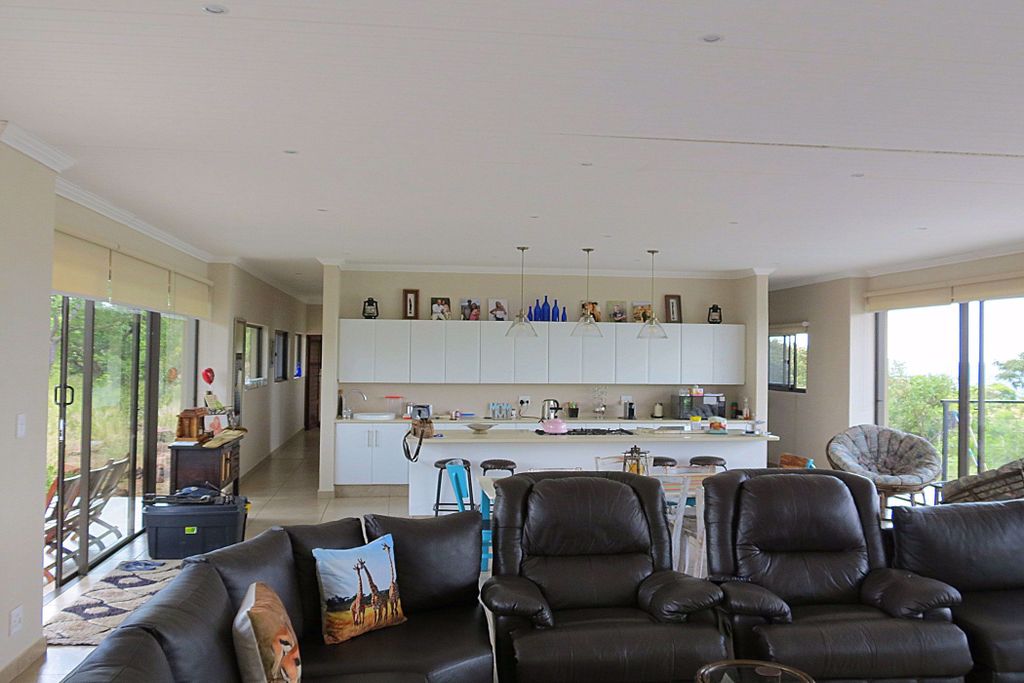 Property photo 3 of 19 1Er1563639