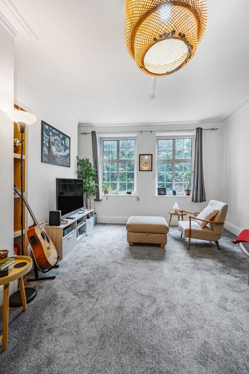 Property photo 2 of 9 1048209 (8)