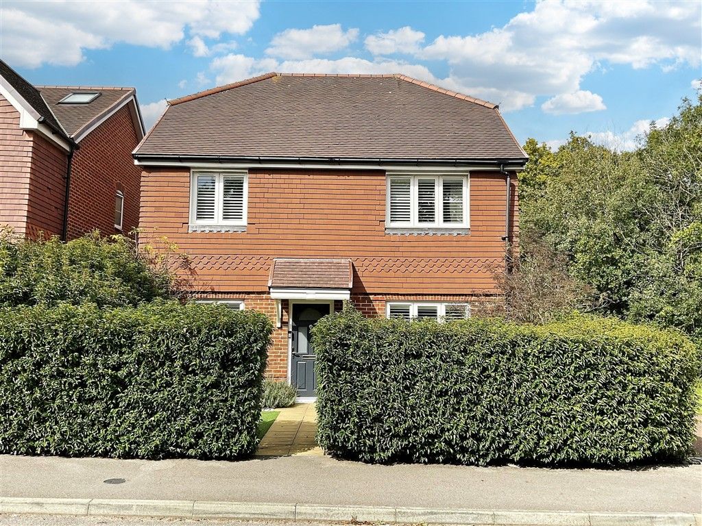 Property photo 1 of 11 Front.