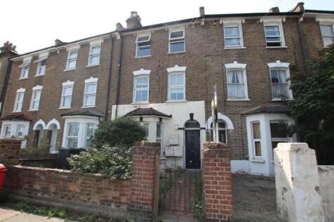 Property photo 2 of 8 236954_Courth_Img_05_0000_Max_476x317