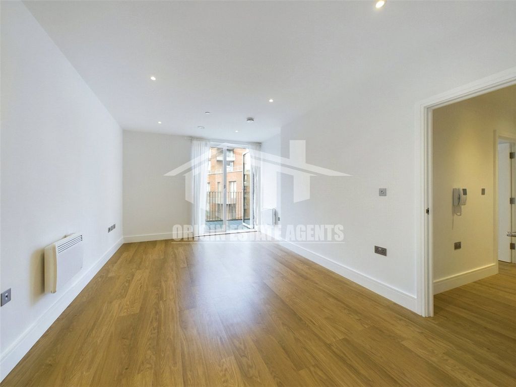 Property photo 3 of 18 Picture No. 38
