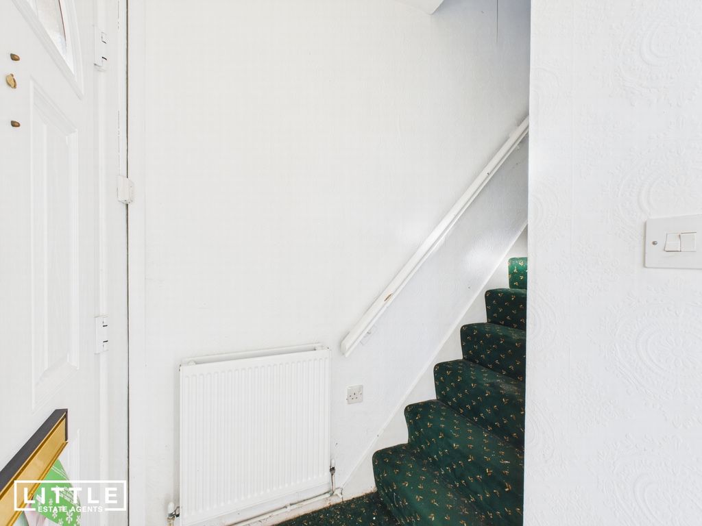 Property photo 2 of 12 Photo 2