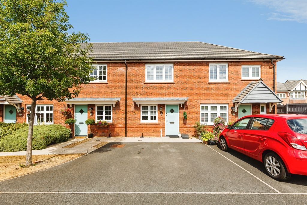 Property photo 1 of 16