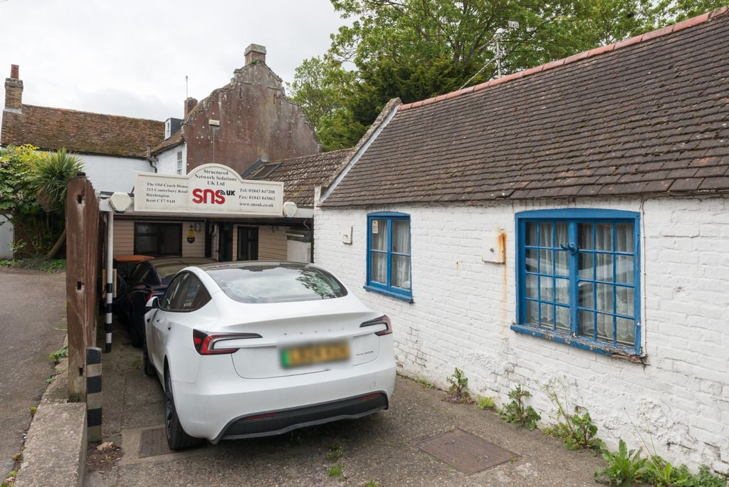 Property photo 1 of 12 Picture 1