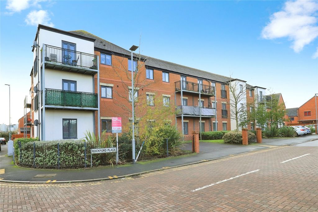 Property photo 1 of 19 Picture No. 34