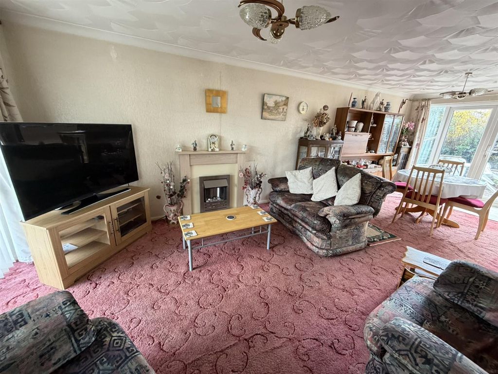 Property photo 2 of 14 Img_3923.Jpeg