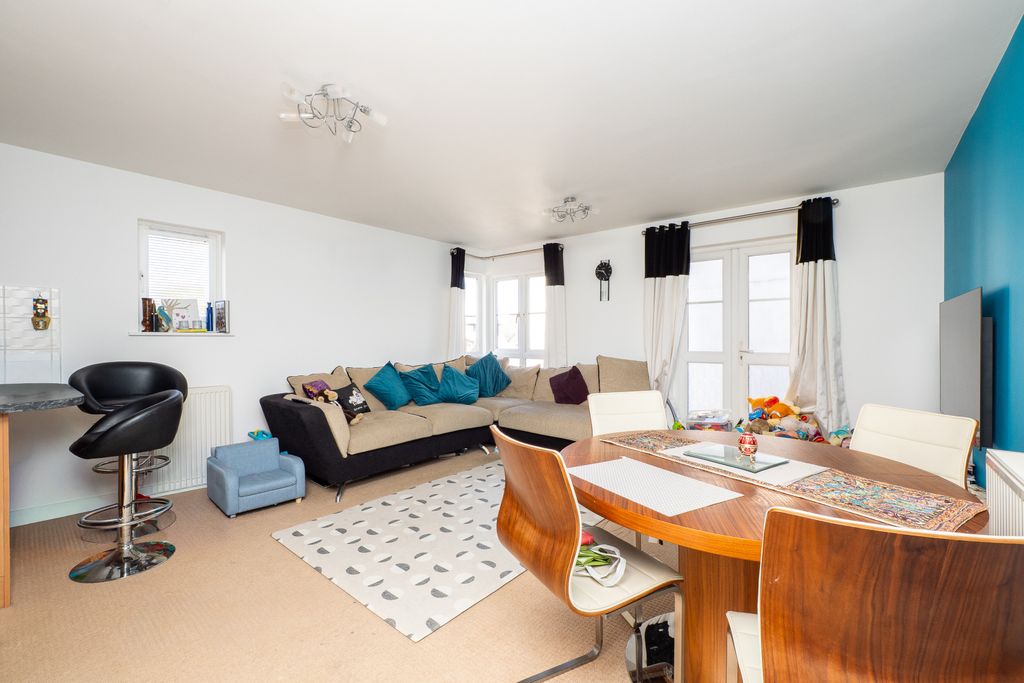 Property photo 2 of 10 Picture 2