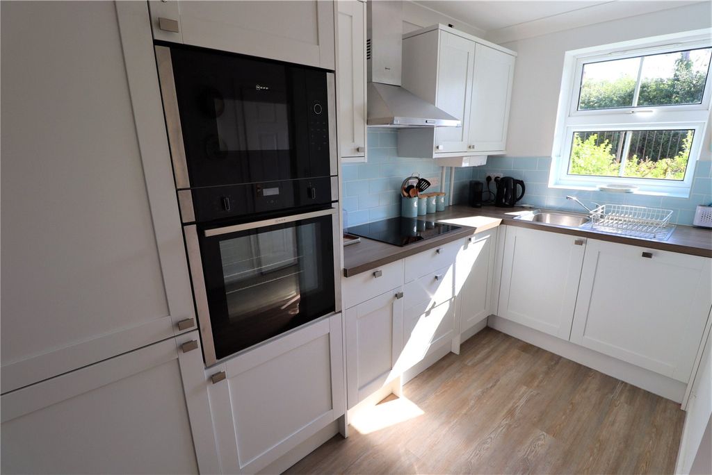 Property photo 2 of 10 Picture No. 02