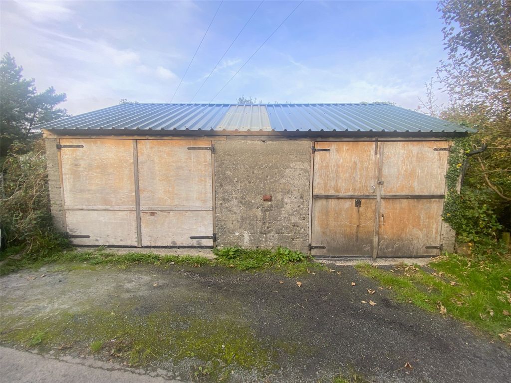 Property photo 3 of 17 Picture No. 15