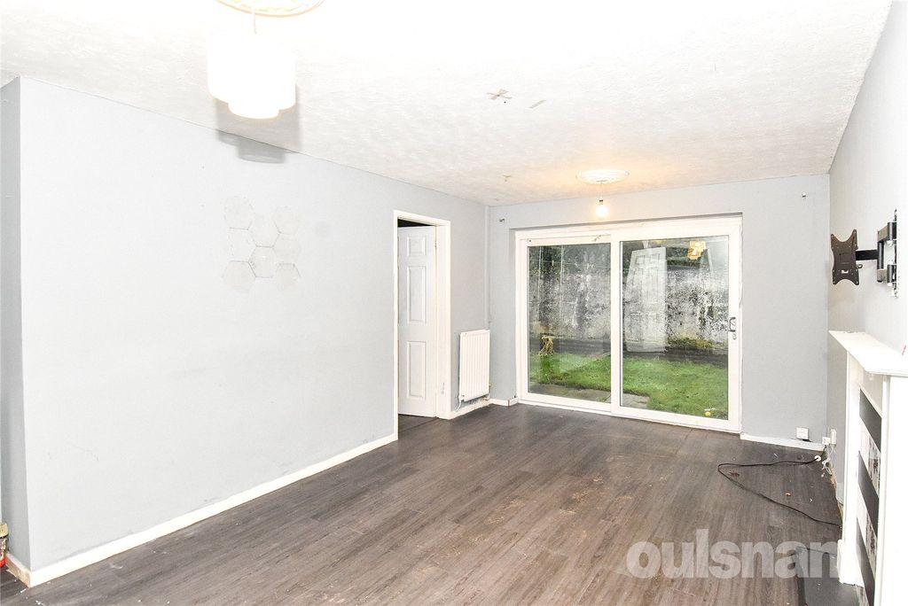 Property photo 2 of 15 Picture No. 06