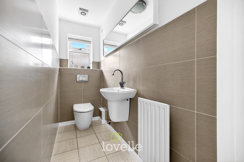 Additional image 32 of 4 bed detached house for saleChapel Lane, Barnoldby Le Beck DN37