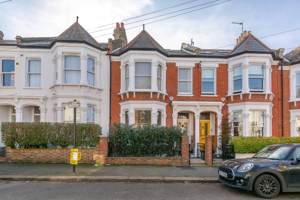 Property photo 1 of 19
