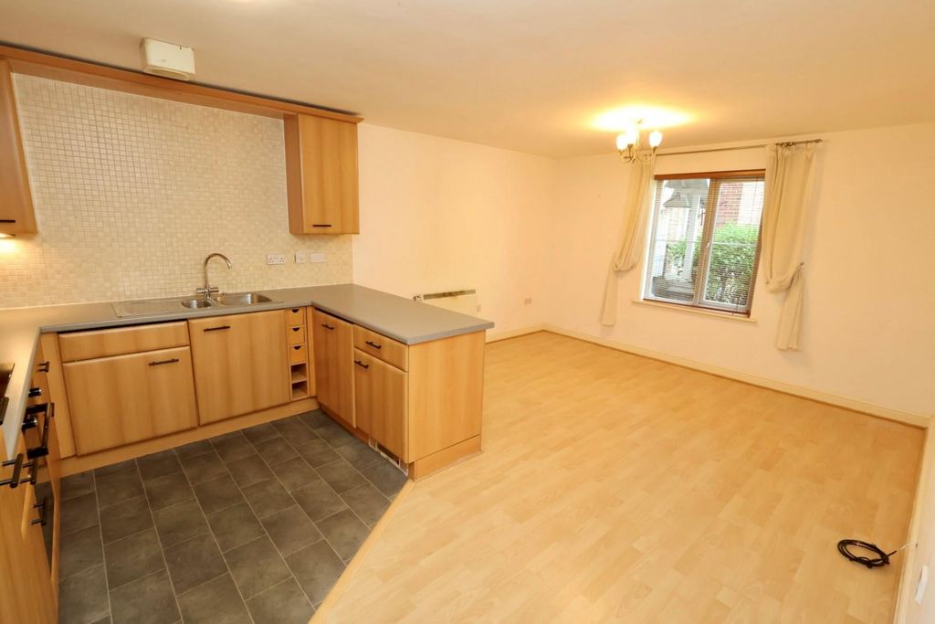 Property photo 2 of 13 1.Jpg